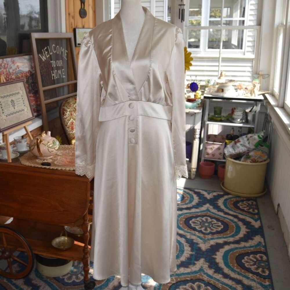 Vintage 70s Champagne Satin Robe Hostess Gown Empire Waist Lace Cuffs Medium